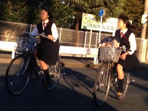 【オリジナル撮影】自転車通学ＪＫふとももスナイプＰＡＲＴ１【動画】